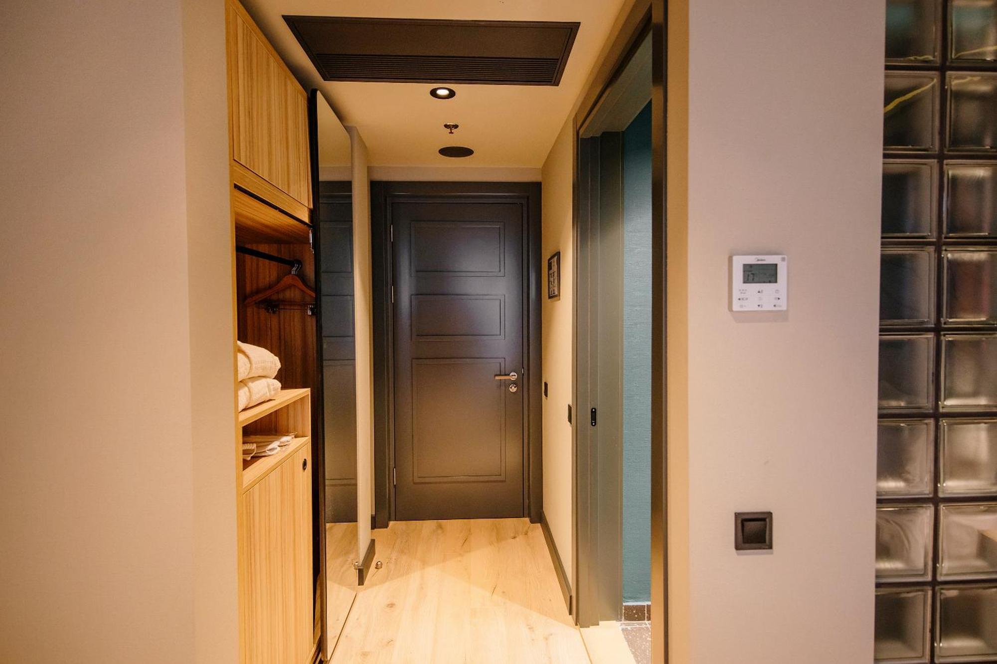 Sandali Metekhi Boutique Hotel Tbiliszi Kültér fotó
