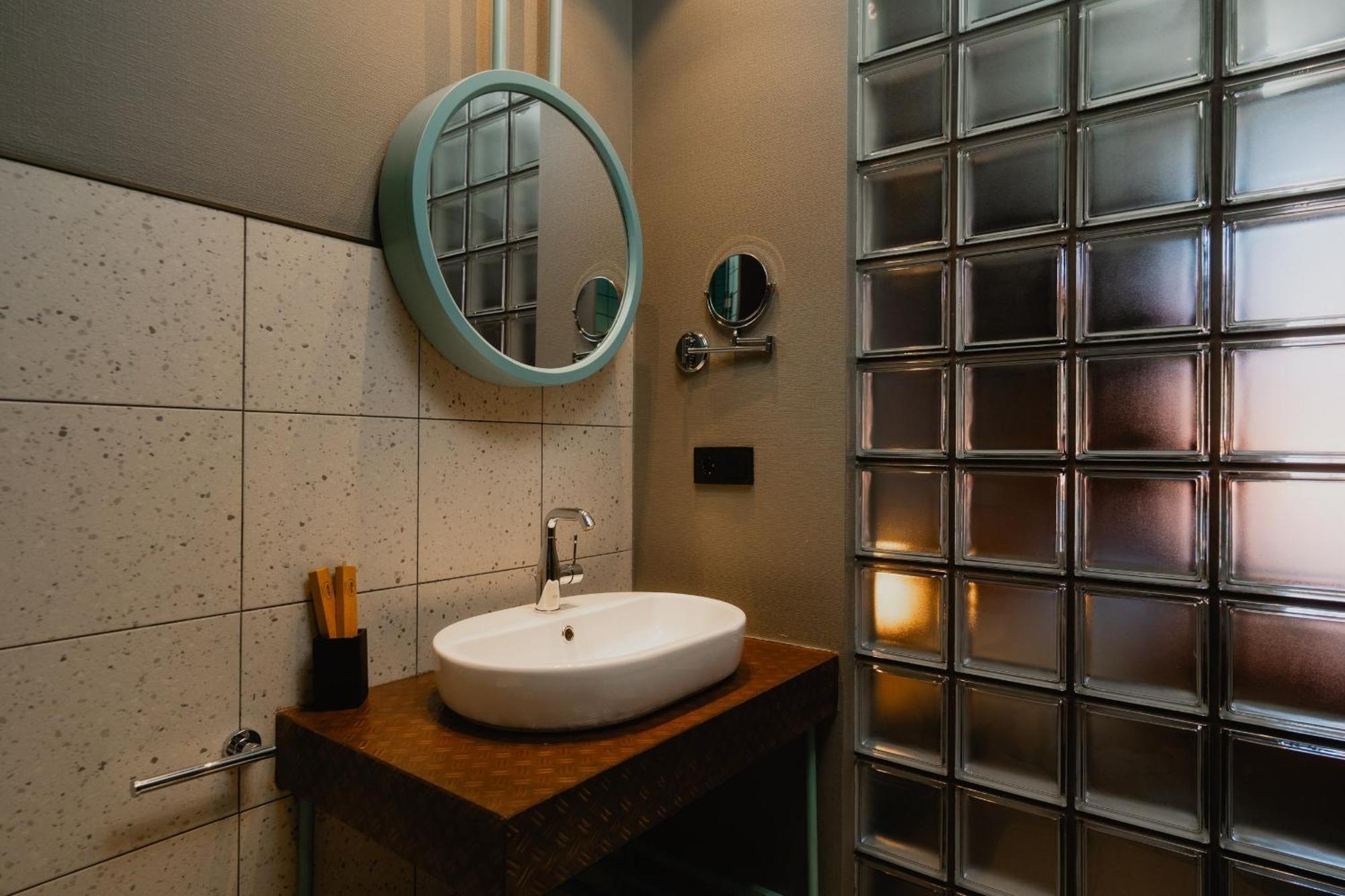 Sandali Metekhi Boutique Hotel Tbiliszi Kültér fotó